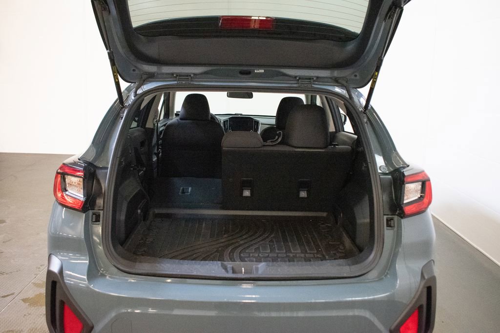 Used 2024 Subaru Crosstrek 2.0i Premium image 24