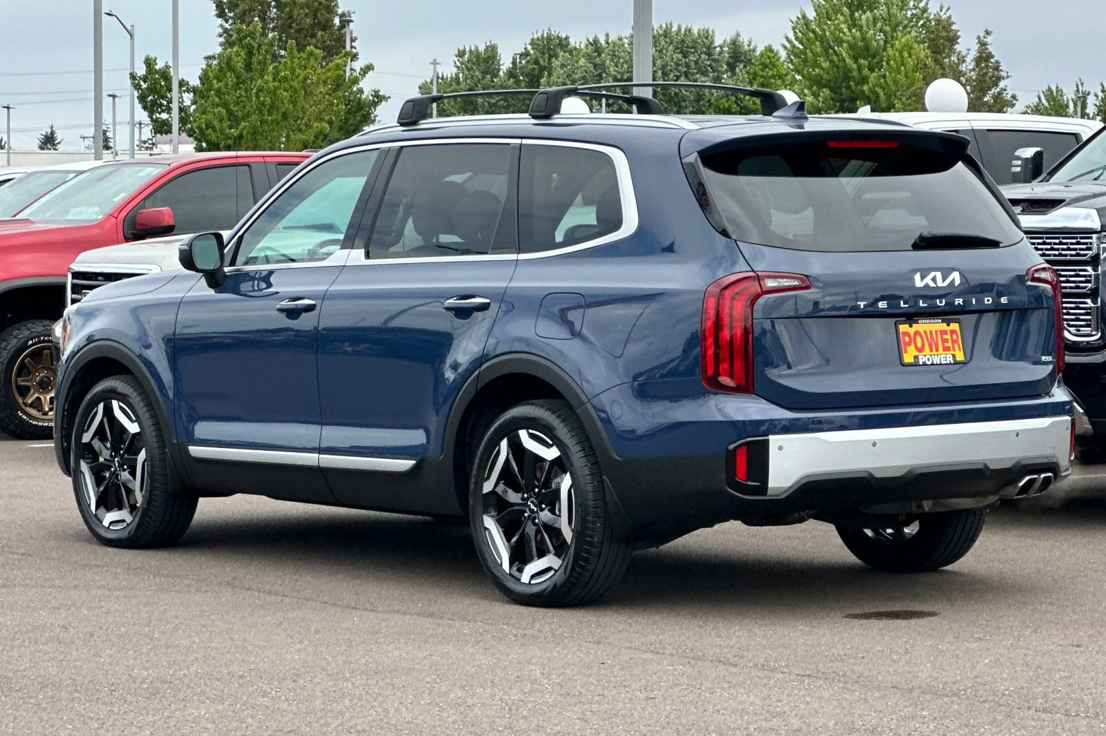 Certified 2024 Kia Telluride S w/ S Sunroof Package AWD/4WD image 6