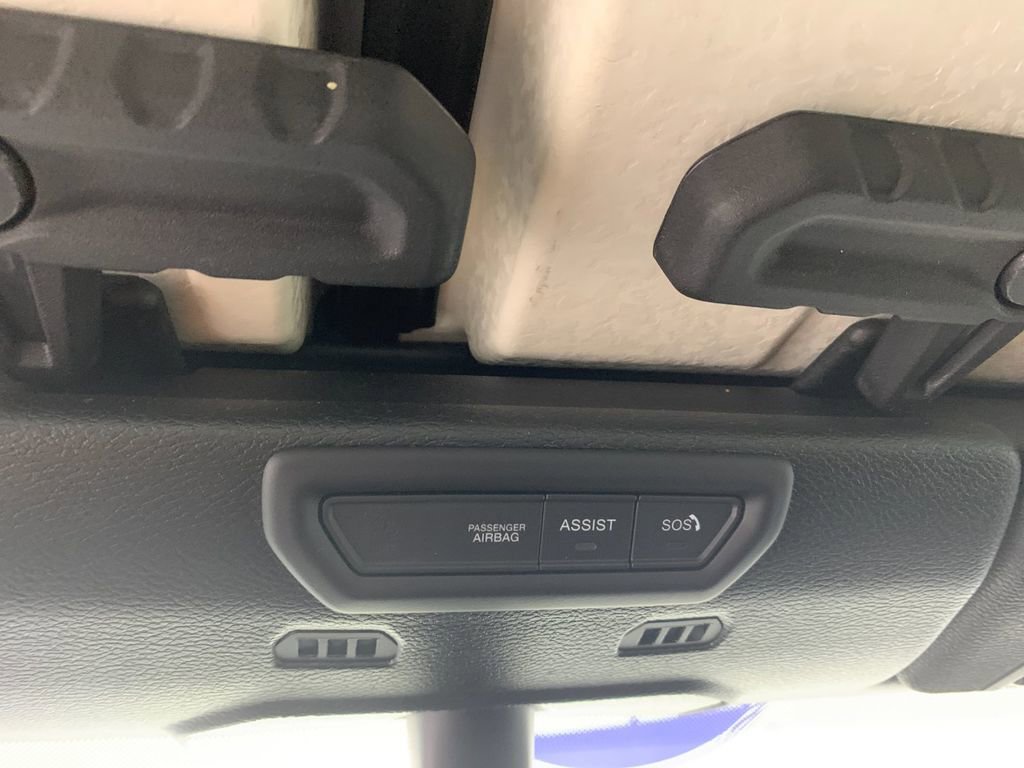 Used 2023 Jeep Wrangler Unlimited Sahara AWD/4WD image 30
