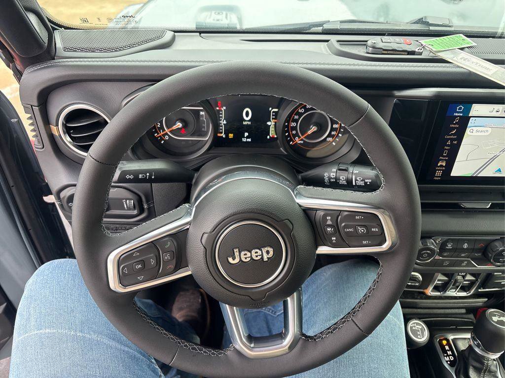 New 2026 Jeep Wrangler Unlimited Sahara w/ Safety Group AWD/4WD image 14