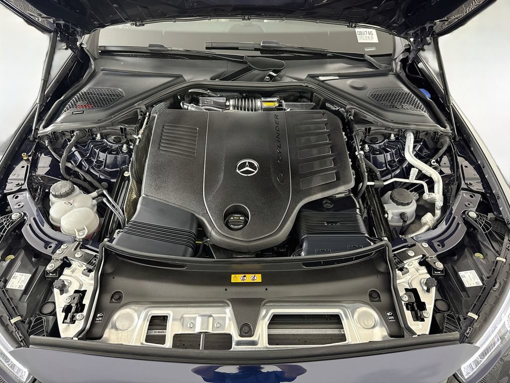 Used 2025 Mercedes-Benz E 450 4MATIC Sedan w/ MBUS Superscreen Package image 30