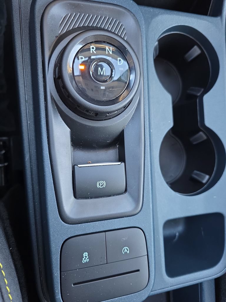 Used 2026 Ford Maverick Lobo AWD/4WD image 28