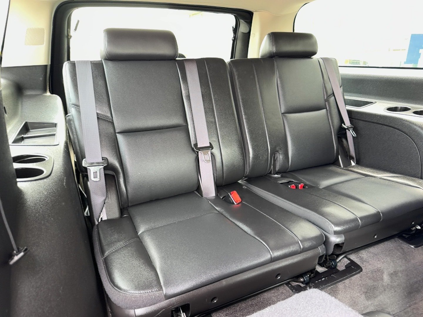 Used 2014 Chevrolet Suburban LTZ AWD/4WD image 27