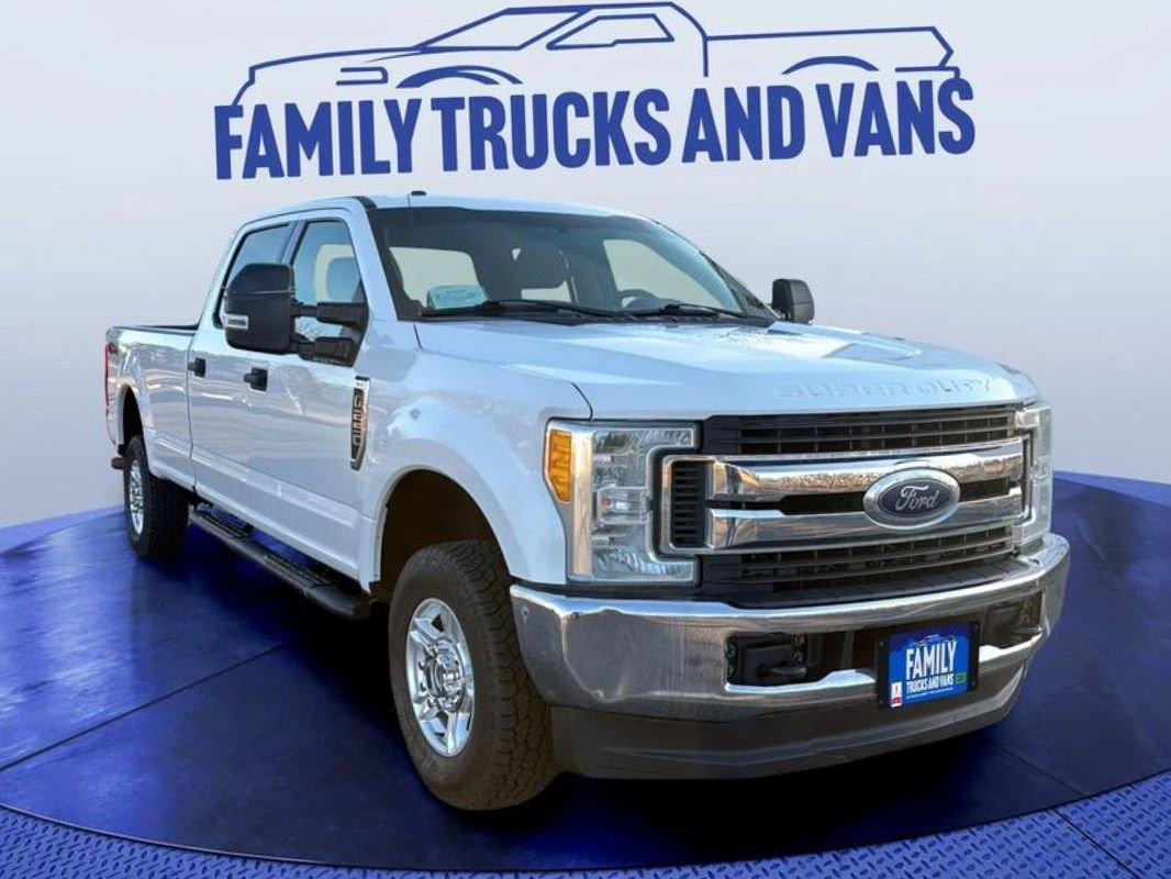 Used 2017 Ford F250 XLT AWD/4WD image 7