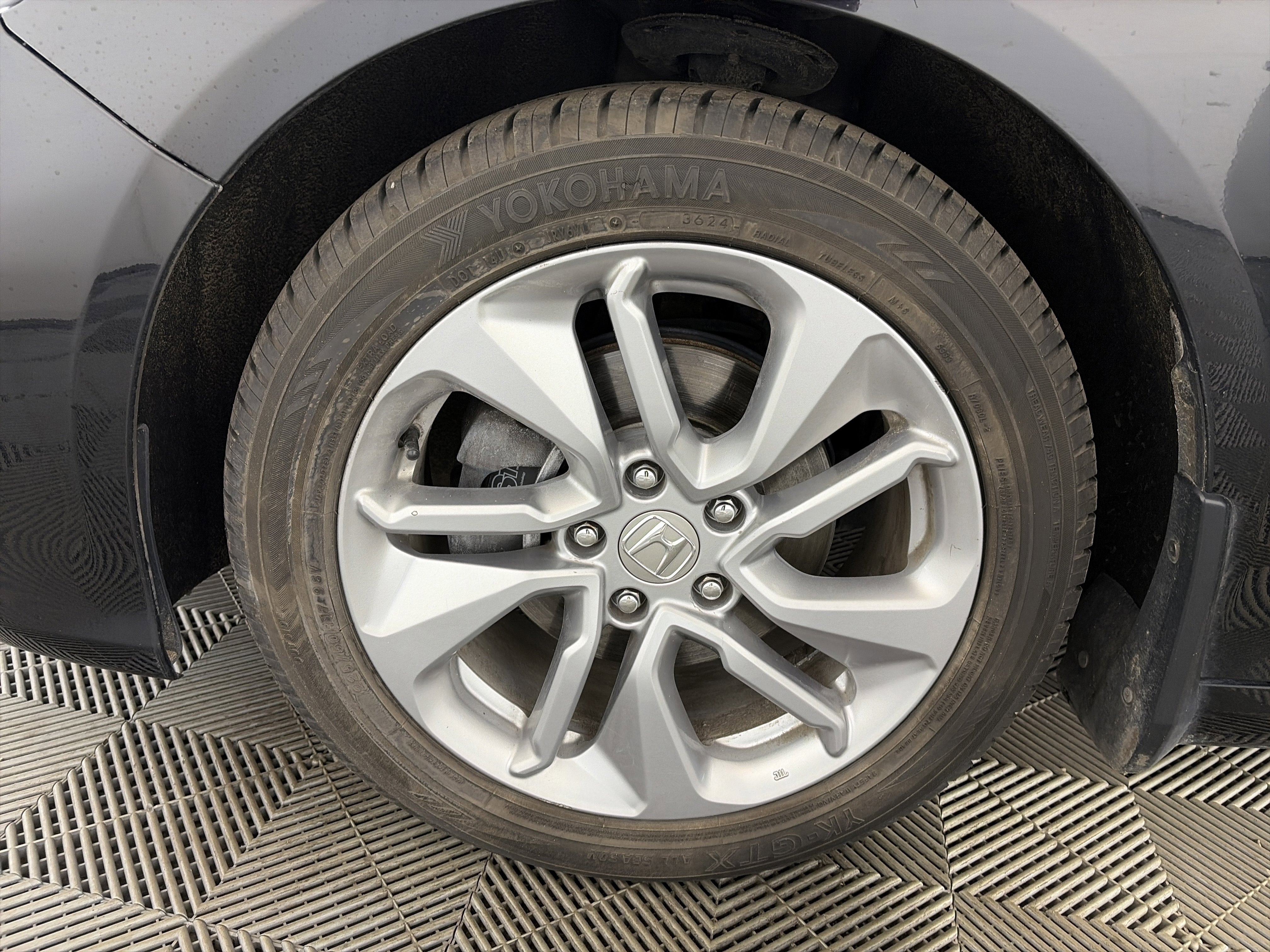 Used 2018 Honda Accord LX image 13