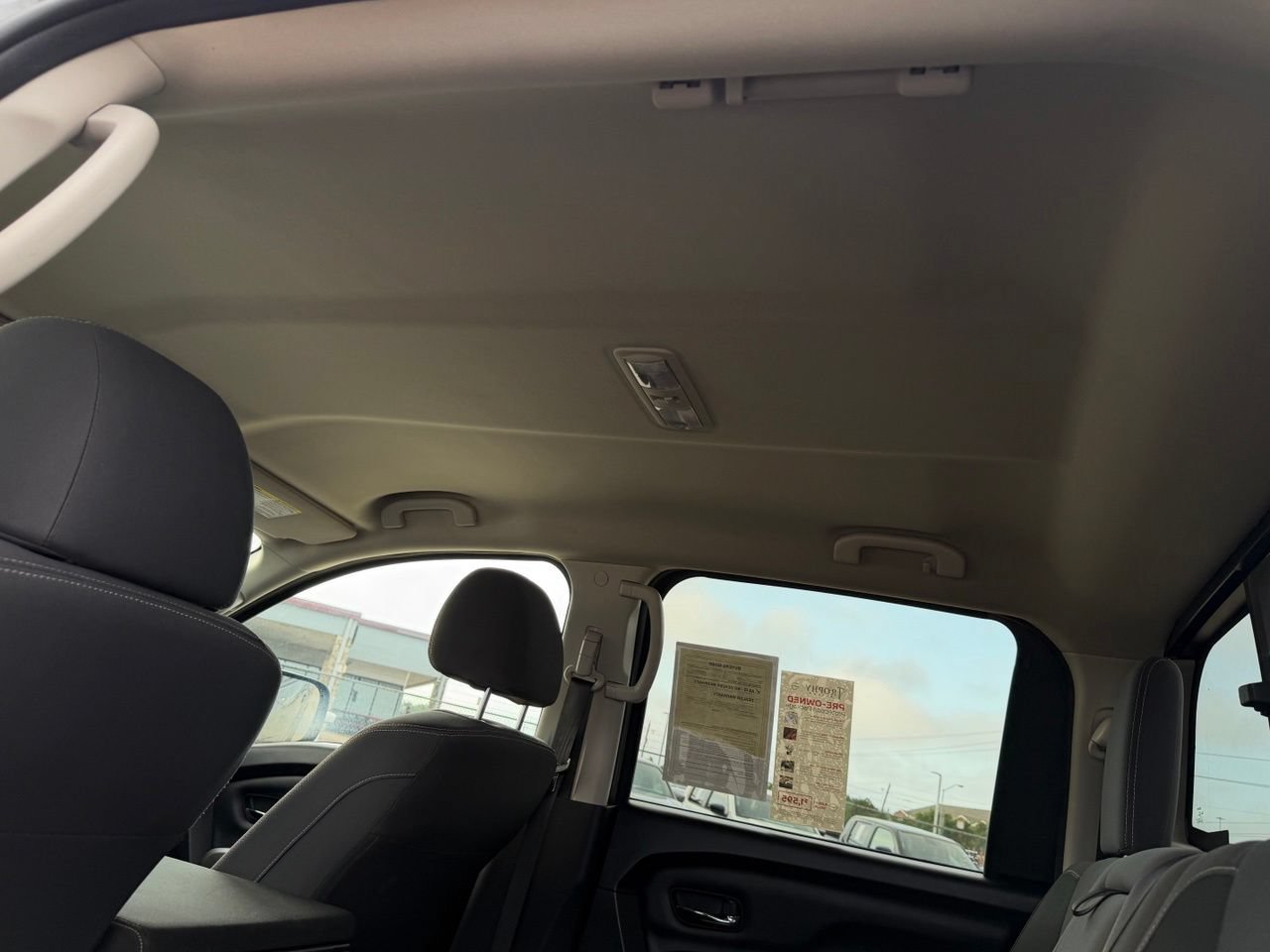 Certified 2022 Nissan Titan SV RWD image 34