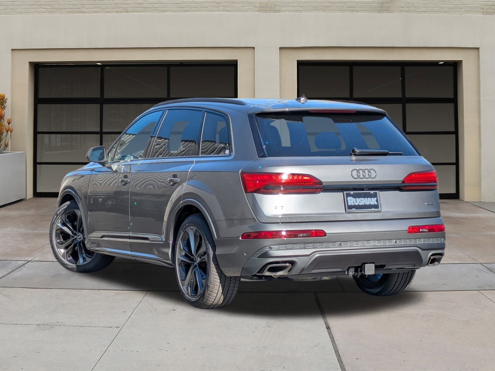 New 2026 Audi Q7 3.0T Premium Plus image 3