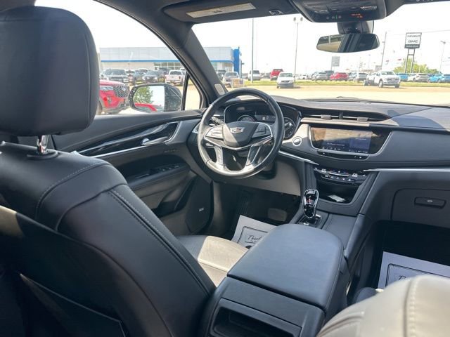Used 2023 Cadillac XT5 Premium Luxury AWD/4WD image 12