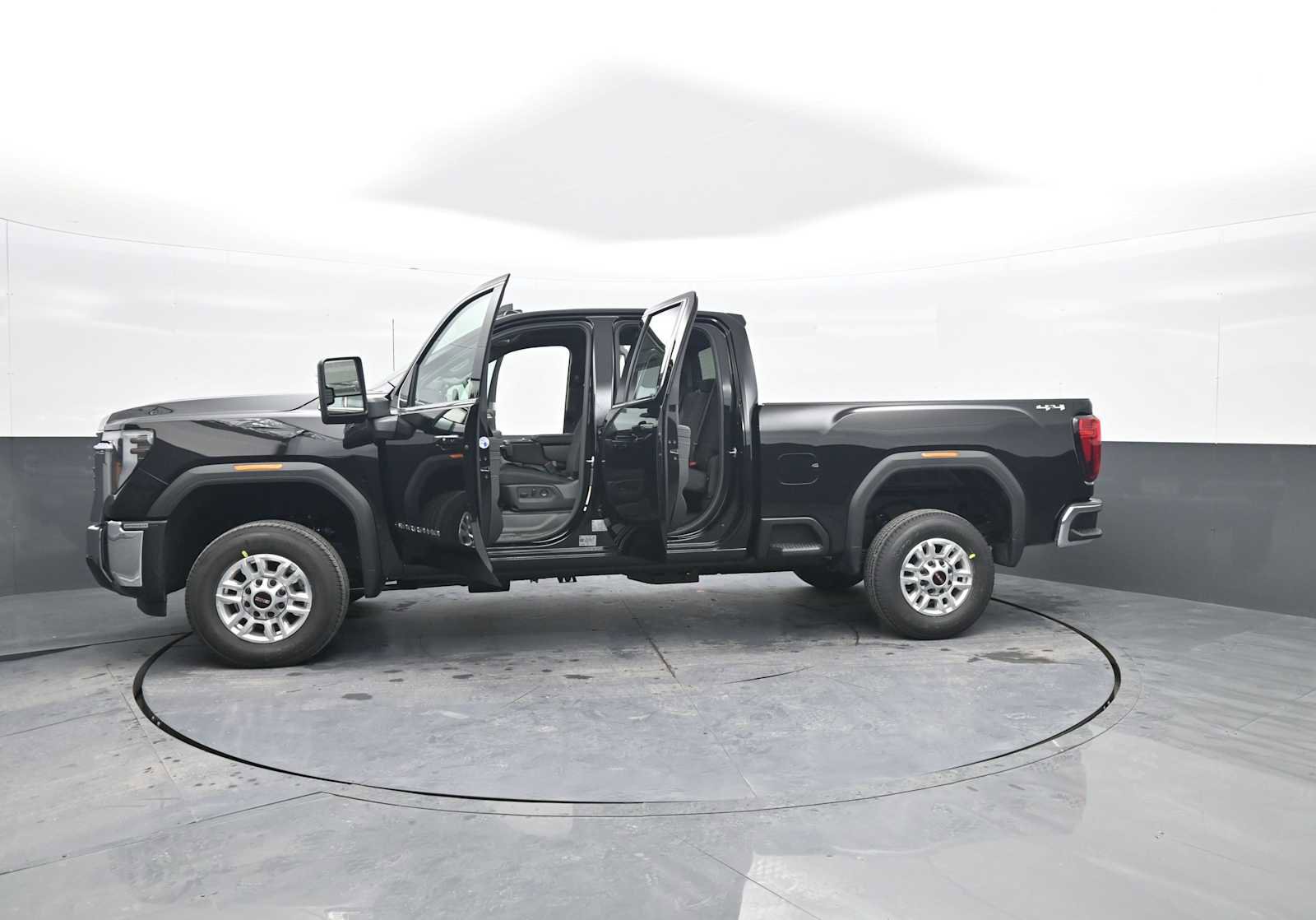 New 2026 GMC Sierra 2500 SLE w/ SLE Value Package; image 44