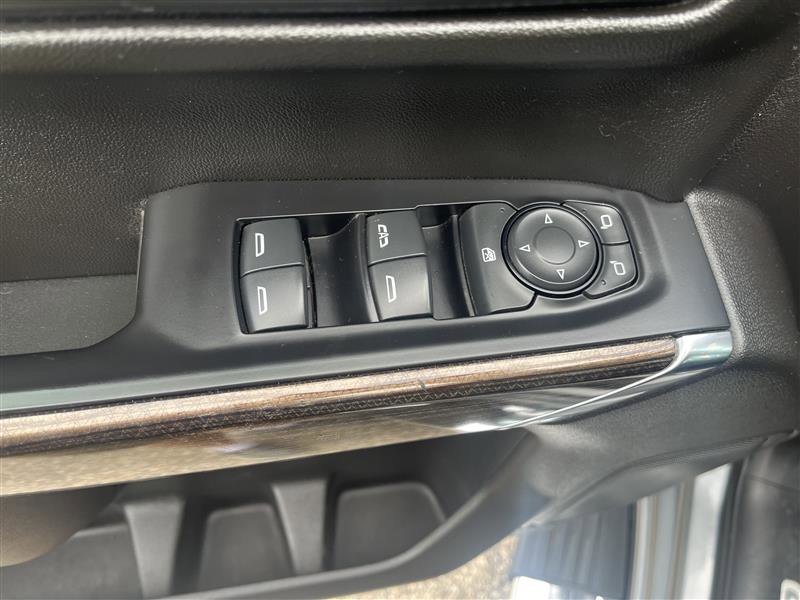 Used 2021 Chevrolet Silverado 1500 RST image 10