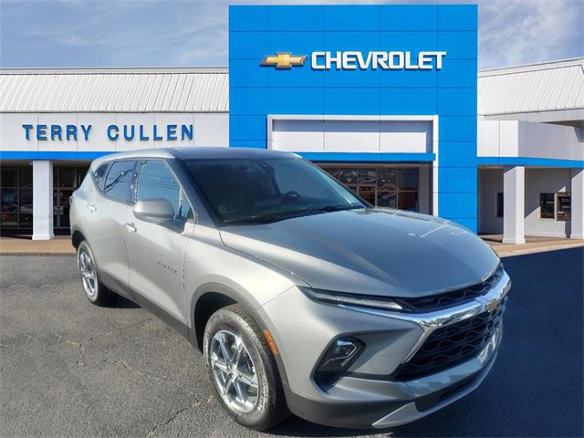 Used 2025 Chevrolet Blazer LT