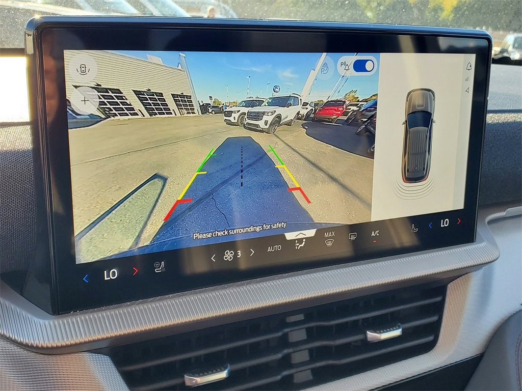 New 2026 Ford Explorer Active image 16