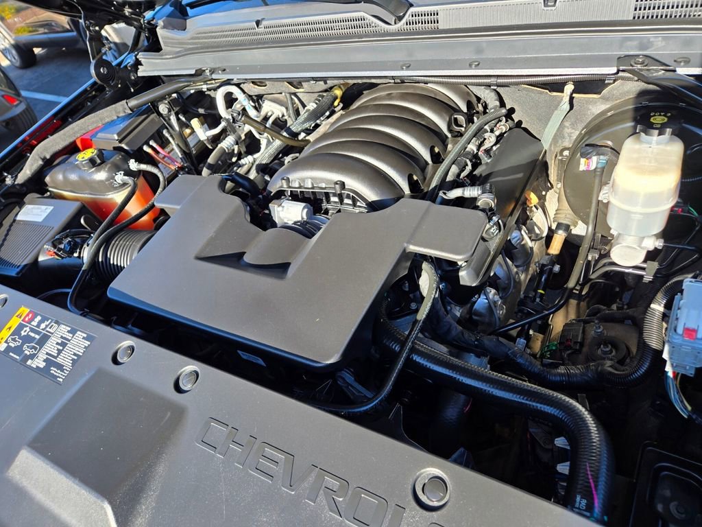 Used 2019 Chevrolet Tahoe LS RWD image 16