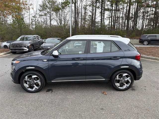 Certified 2025 Hyundai Venue Limited image 4