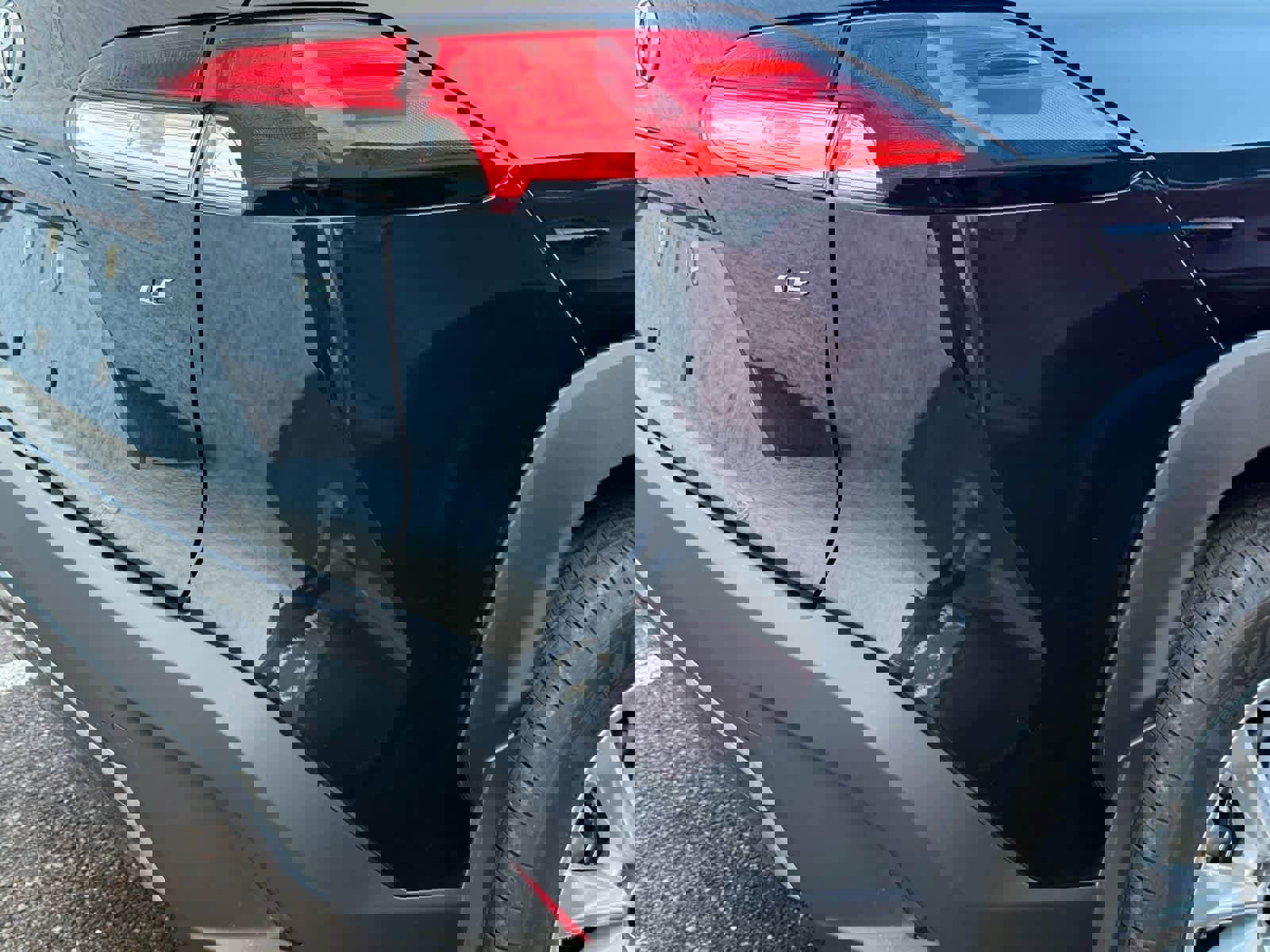 Used 2024 Toyota Corolla Cross LE image 21