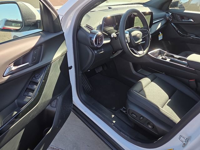 New 2026 Chevrolet Equinox LT w/ Convenience Package II image 9