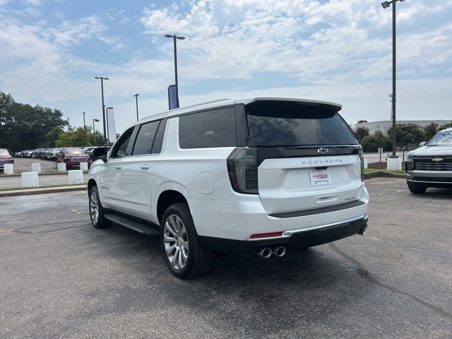 New 2025 Chevrolet Suburban Premier image 5