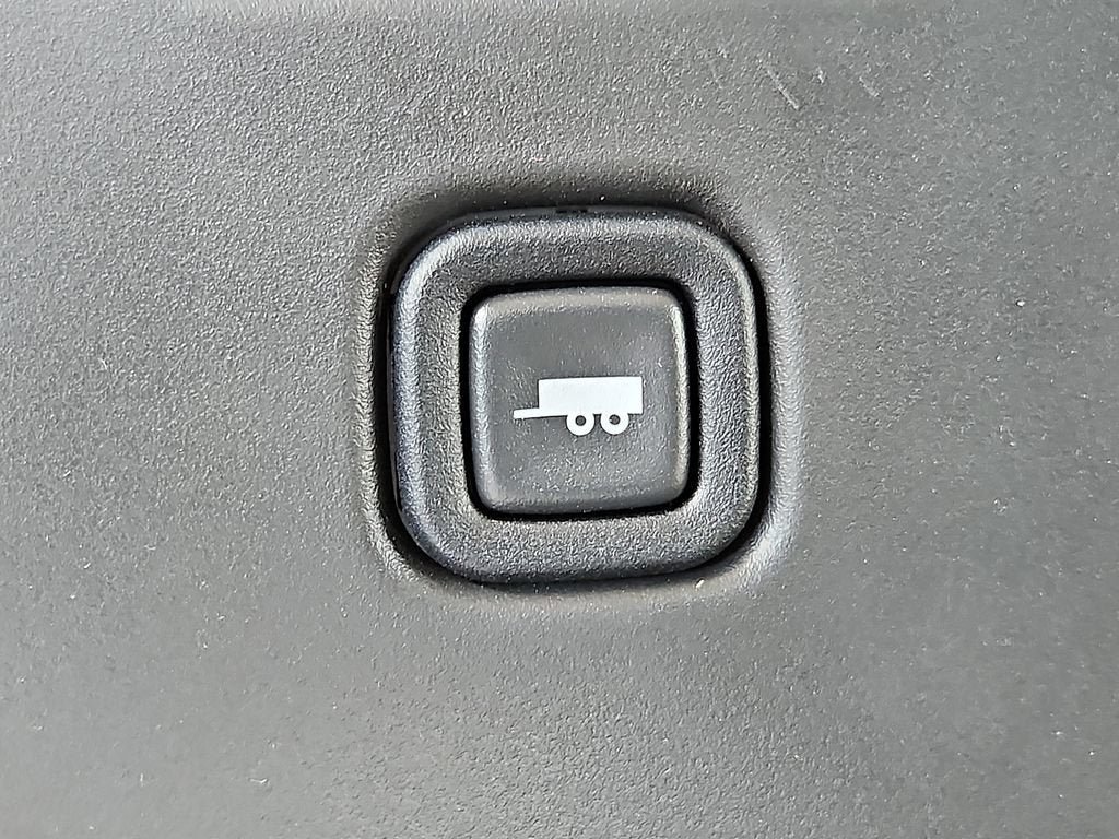 New 2026 Chevrolet Express 2500 Extended w/ Driver Convenience Package RWD image 13