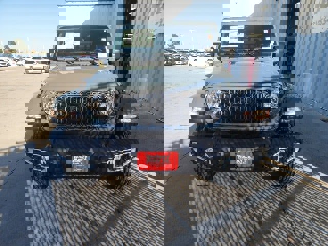 New 2025 Jeep Gladiator Sport image 17