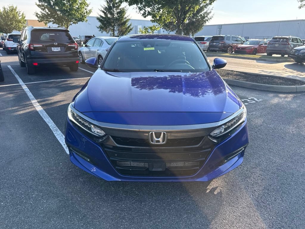 Used 2019 Honda Accord Sport image 2