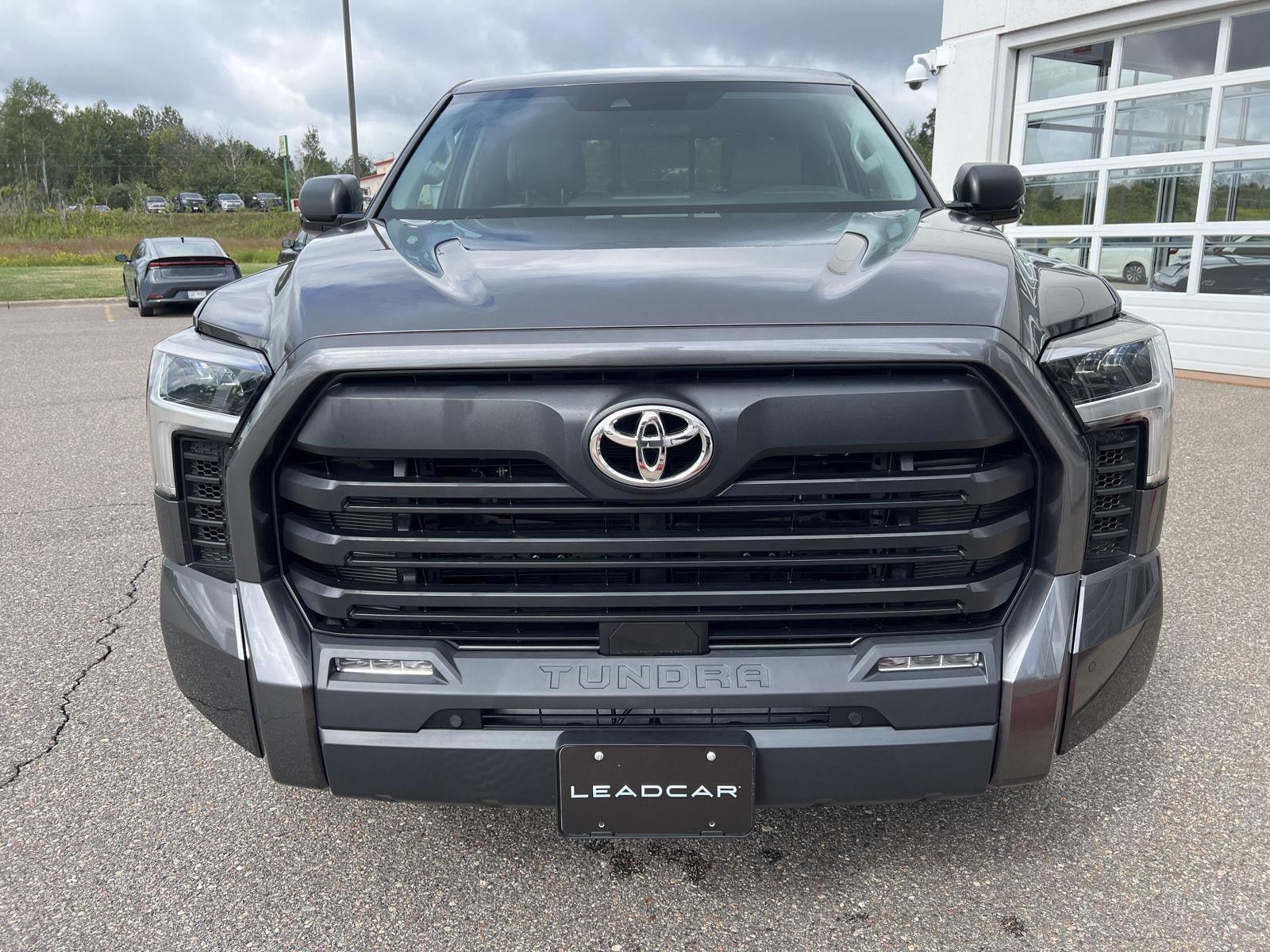 Used 2023 Toyota Tundra SR5 w/ SR5 Premium Package AWD/4WD image 17