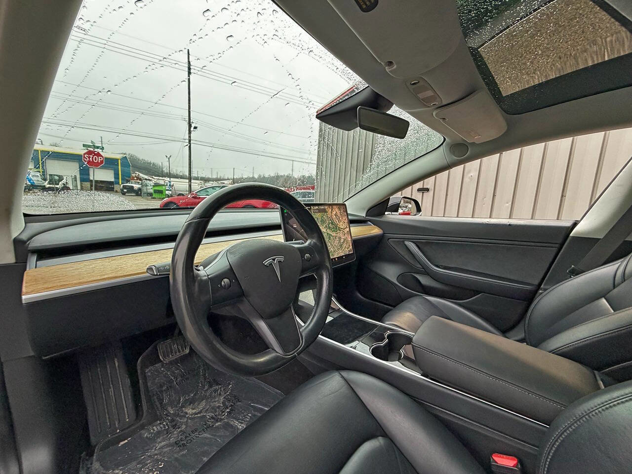 Used 2018 Tesla Model 3 Mid Range image 10