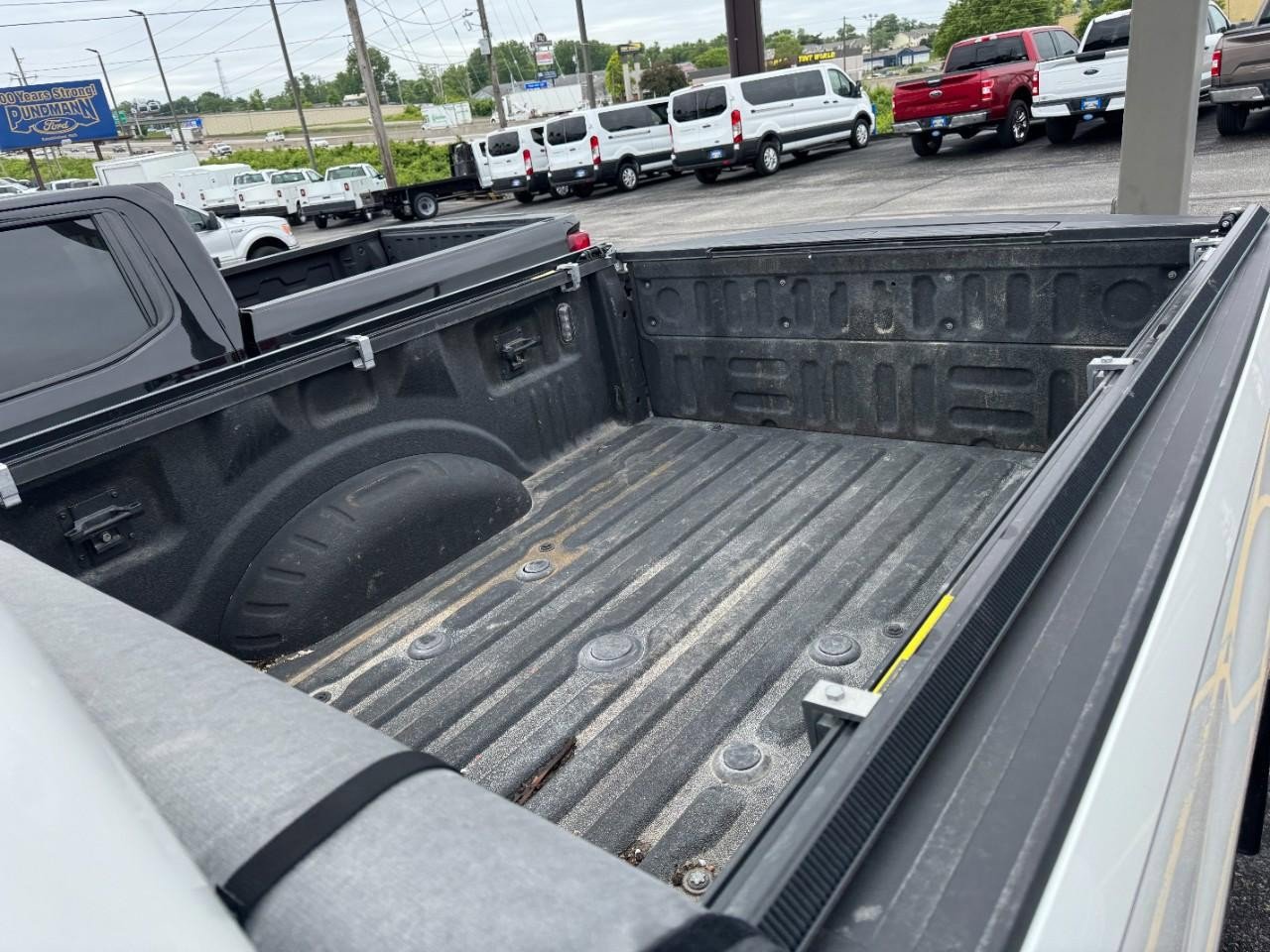 Used 2021 Ford F350 Lariat w/ Lariat Ultimate Package AWD/4WD image 7