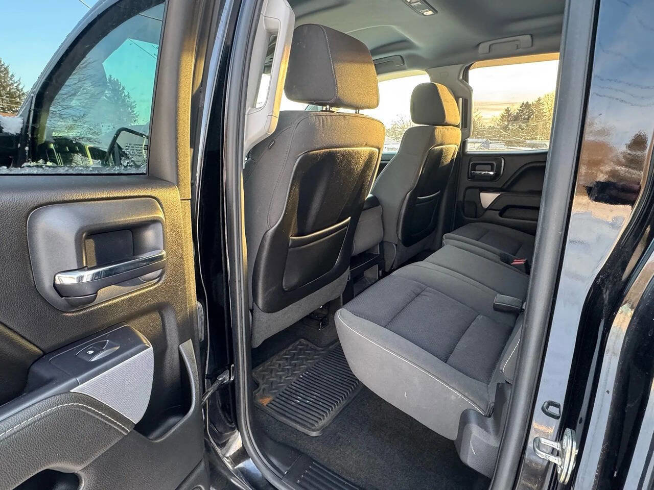 Used 2015 Chevrolet Silverado 2500 LT w/ LT Convenience Package image 10