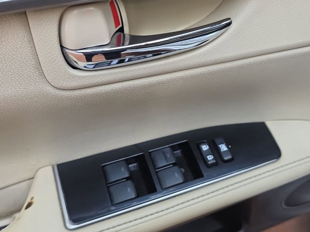 Used 2018 Lexus ES 350 w/ Accessory Package 2 image 24