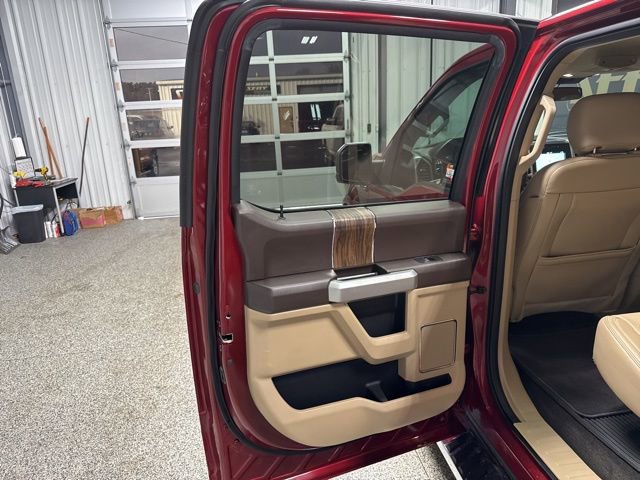 Used 2018 Ford F150 Lariat w/ Equipment Group 502A Luxury image 15