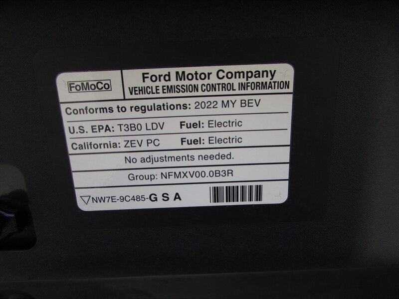 Used 2022 Ford Mustang Mach-E Premium RWD image 35