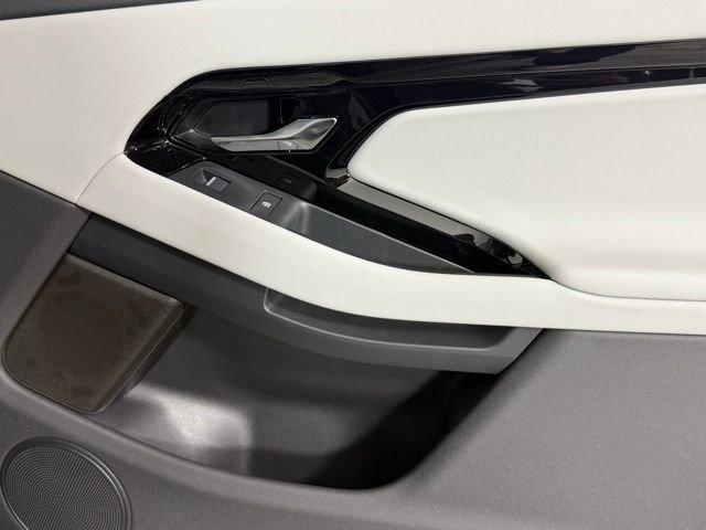 Certified 2026 Land Rover Range Rover Evoque S image 27