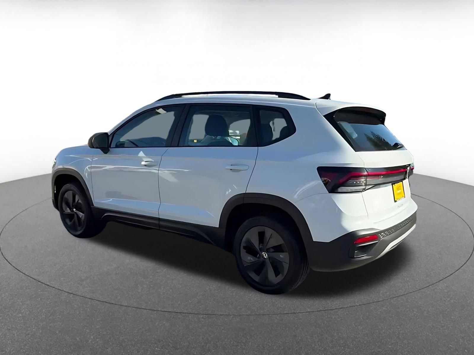 Used 2026 Volkswagen Taos S FWD image 9