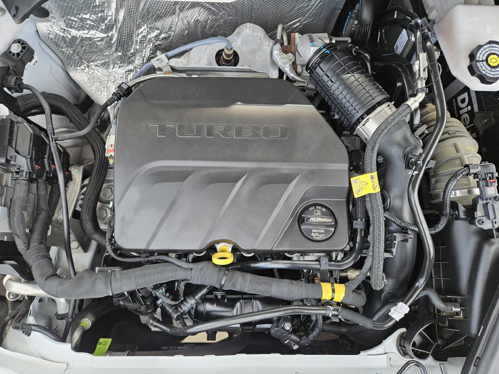 Used 2025 Chevrolet Trax ACTIV FWD image 30