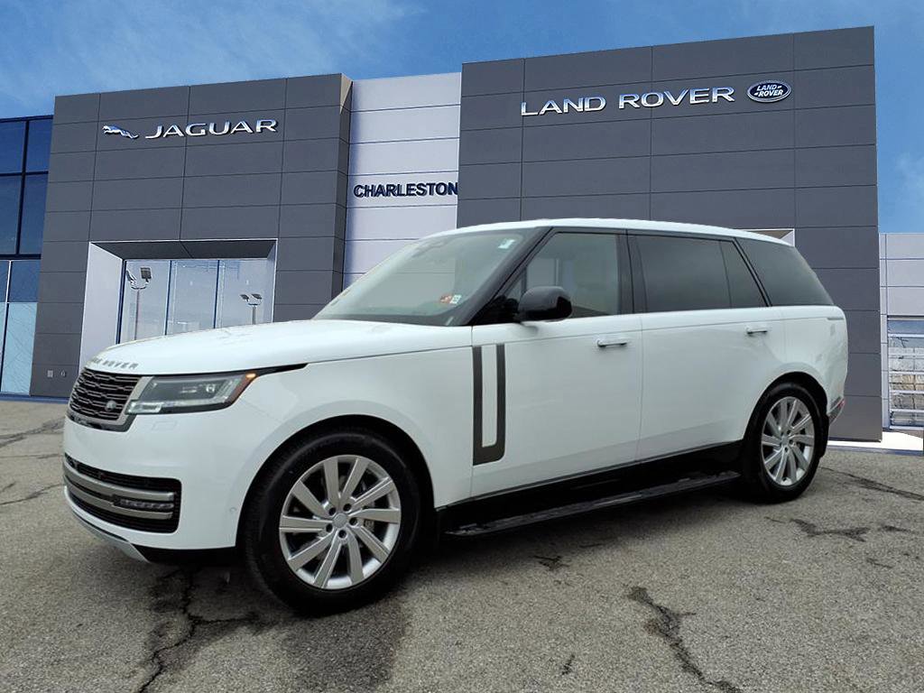 New 2025 Land Rover Range Rover Long Wheelbase SE image 1
