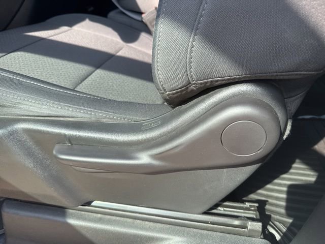 Used 2019 Chevrolet Silverado 1500 Custom Trail Boss w/ Custom Convenience Package AWD/4WD image 17