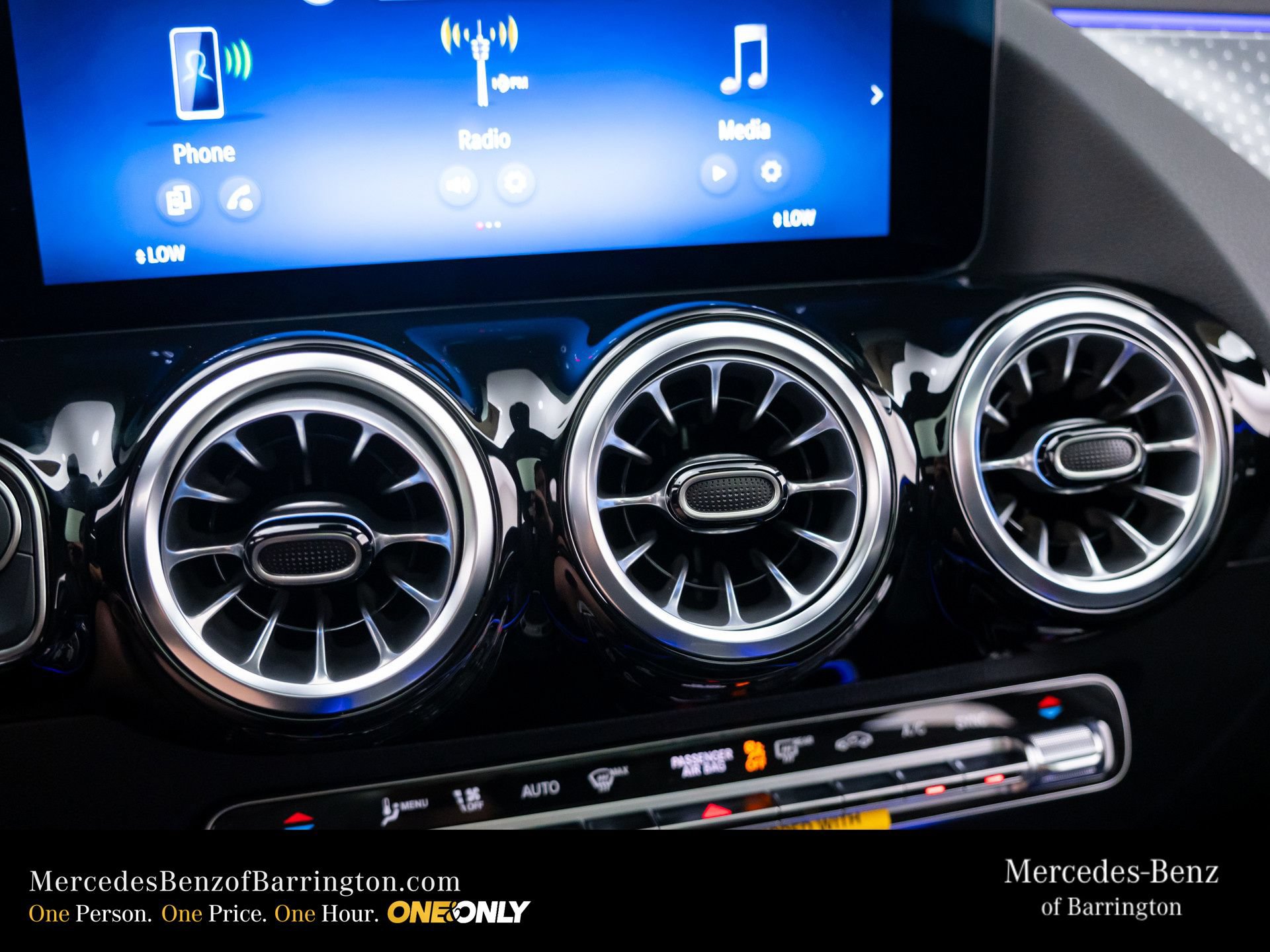 New 2026 Mercedes-Benz GLA 250 4MATIC image 28