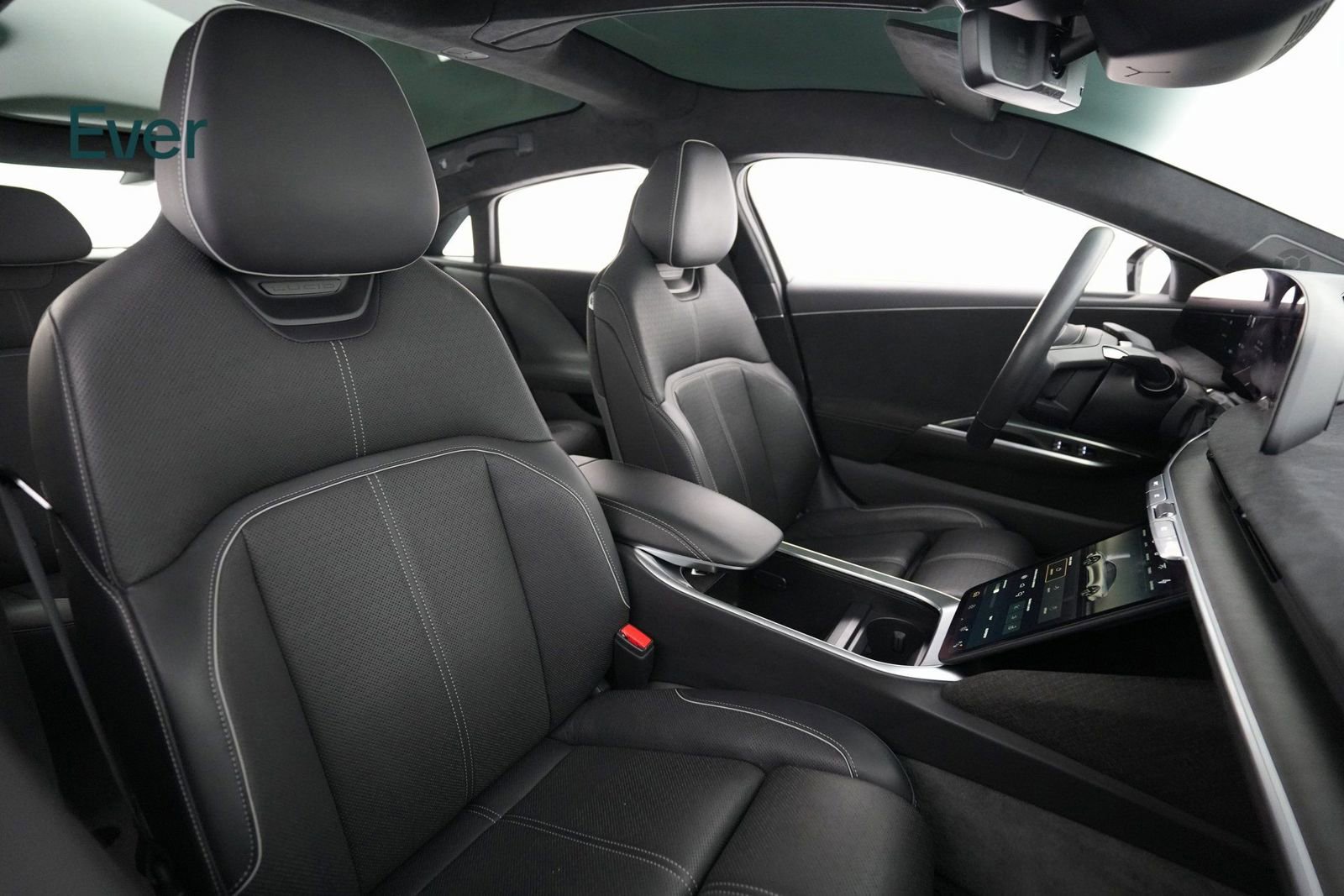 Used 2022 Lucid Air Grand Touring image 8