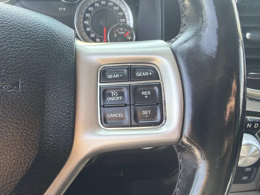 Used 2019 RAM 1500 Laramie w/ Convenience Group AWD/4WD image 9