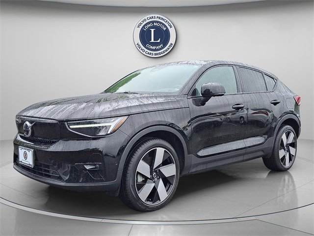 Certified 2022 Volvo C40 P8 Recharge Ultimate image 3