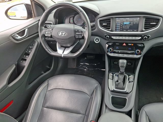 Used 2018 Hyundai Ioniq Limited FWD image 14