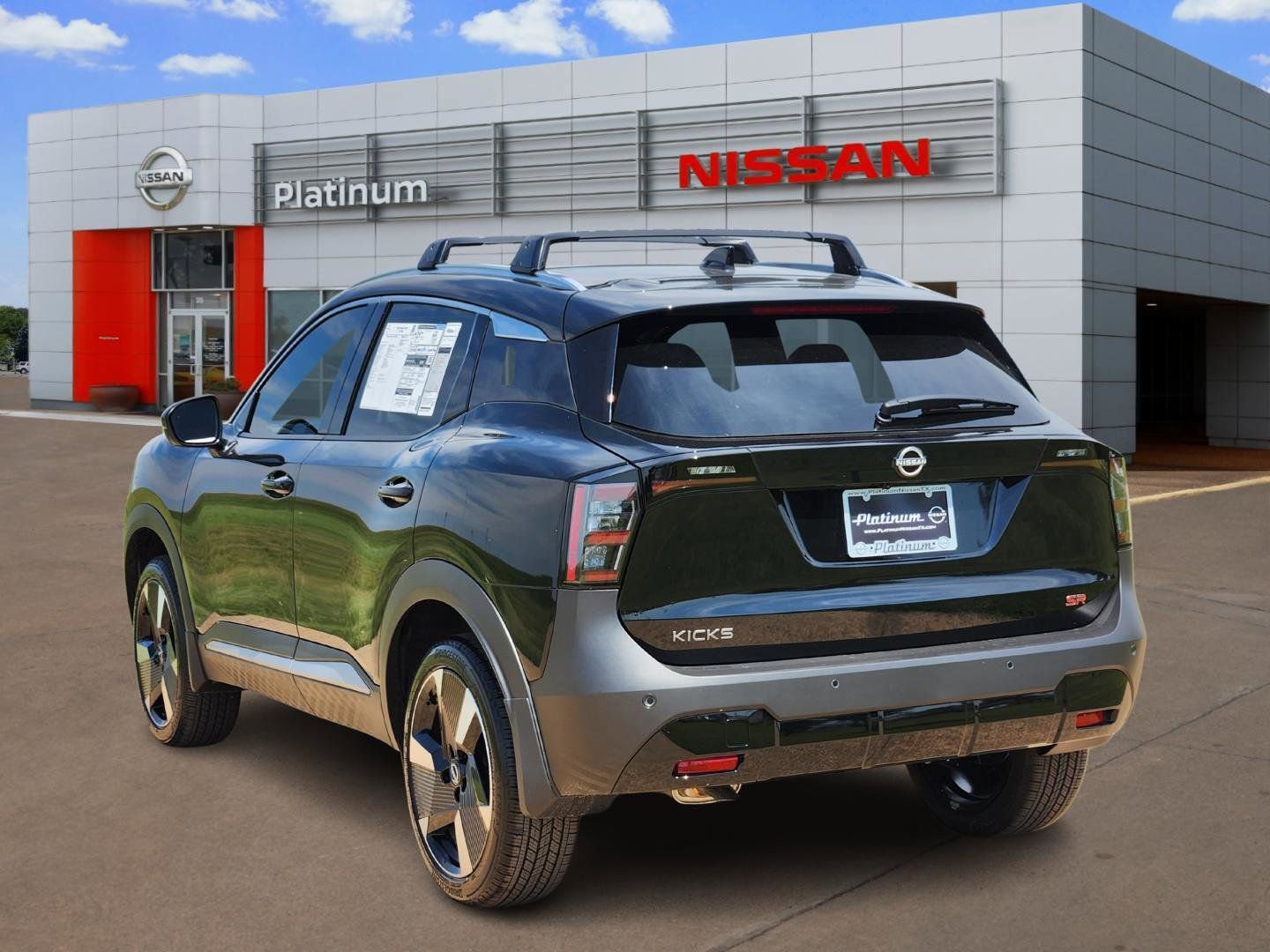 New 2026 Nissan Kicks SR image 5