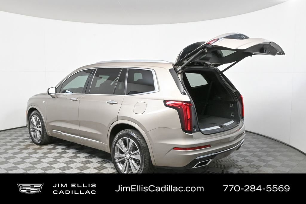 Certified 2022 Cadillac XT6 Premium Luxury w/ Technology Package image 33