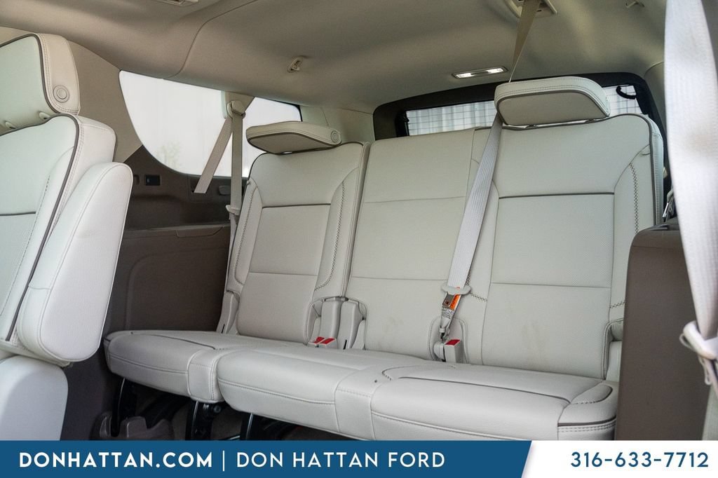 Used 2024 GMC Yukon XL Denali AWD/4WD image 24