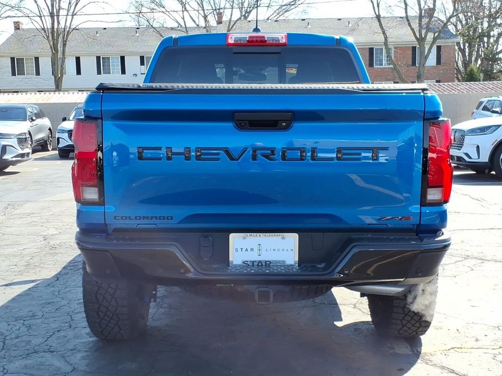 Used 2024 Chevrolet Colorado ZR2 w/ ZR2 Convenience Package III AWD/4WD image 6