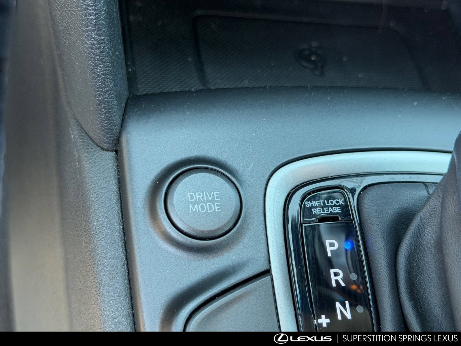 Used 2021 Hyundai Kona Ultimate FWD image 28