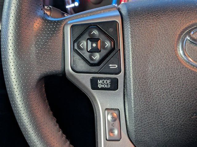 Used 2017 Toyota 4Runner SR5 Premium AWD/4WD image 26