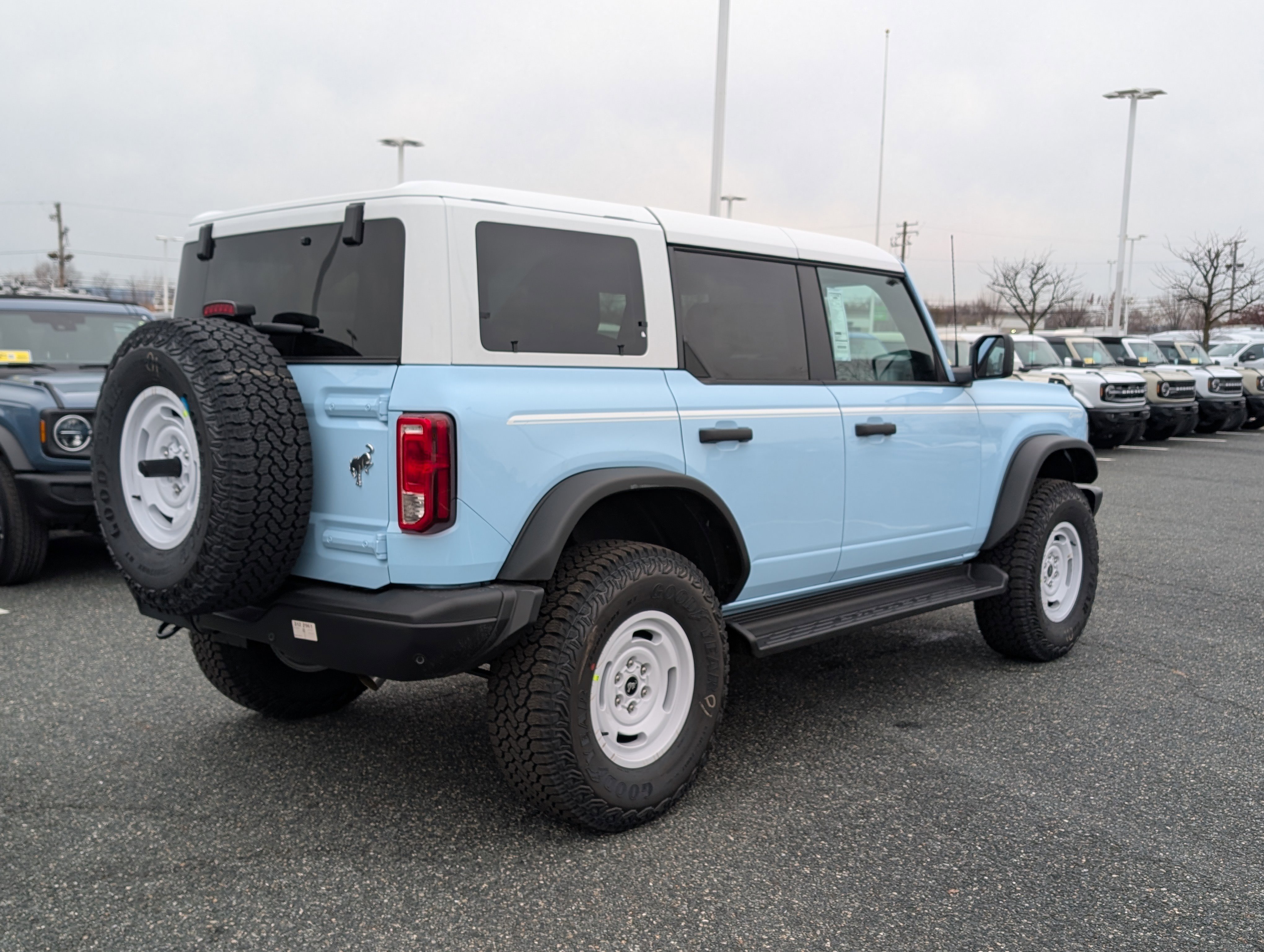 New 2025 Ford Bronco Heritage Edition image 2