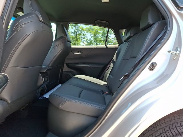 Used 2024 Toyota Venza Limited AWD/4WD image 13