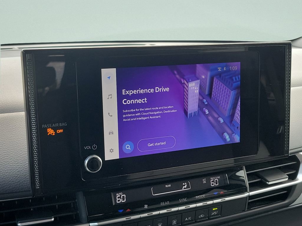 Certified 2025 Toyota Sienna LE image 21